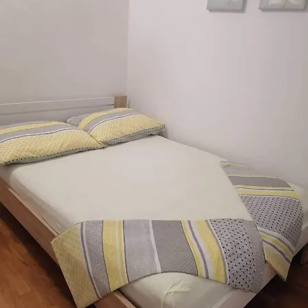 Andrea Апартаменты Miskovici